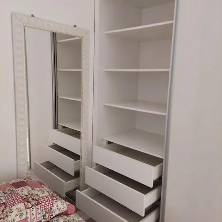Apartamento na Praia dos Anjos-2